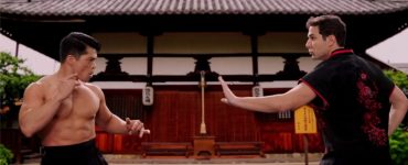 Crazy Ex-Girlfriend: Real-Life Fighting is Awkward